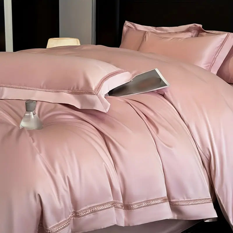 Blush Halo Four-Piece Egyptian Cotton Bedding Set – Queen or King