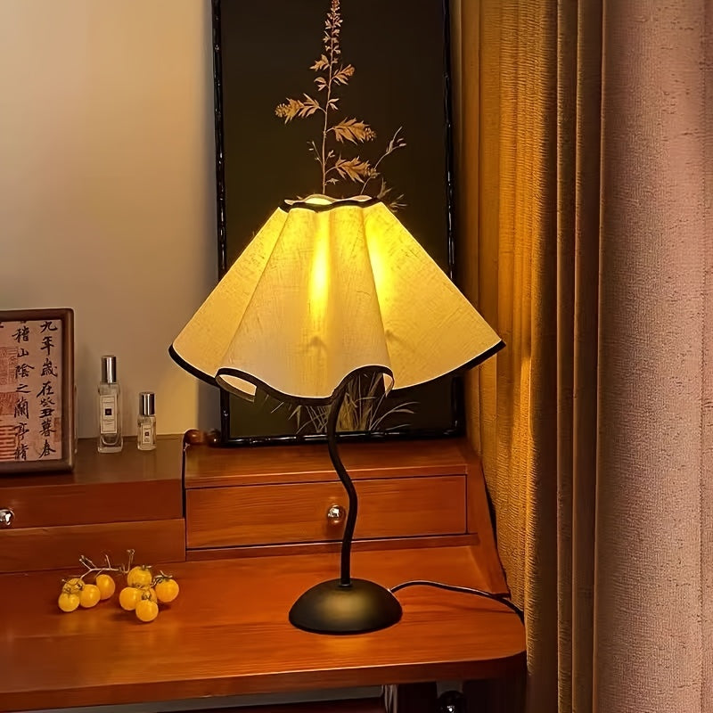 Floral Noir Table Lamp