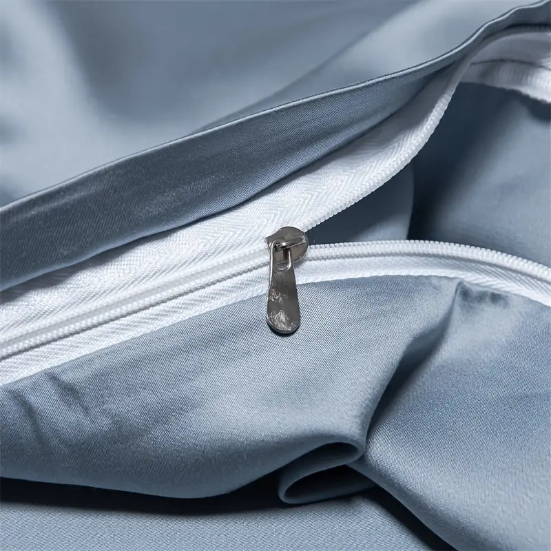 Azure Luxury Satin Queen Bedding – Metallic Glow 4pc