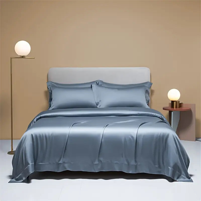 Azure Luxury Satin Queen Bedding – Metallic Glow 4pc