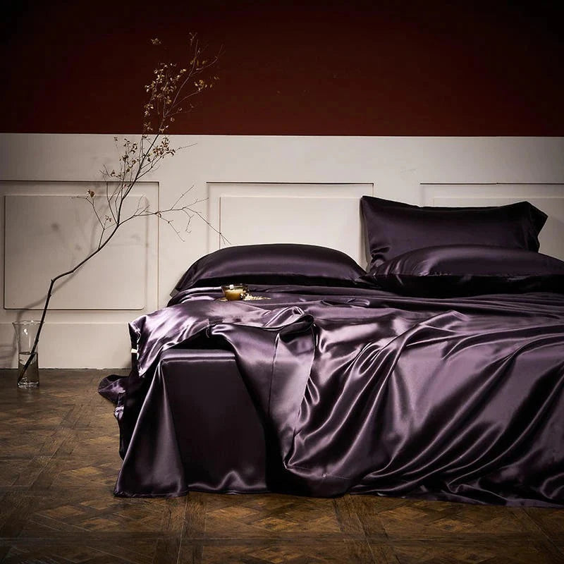 Royalis Mulberry Silk King Bedding – Moody Amethyst Purple