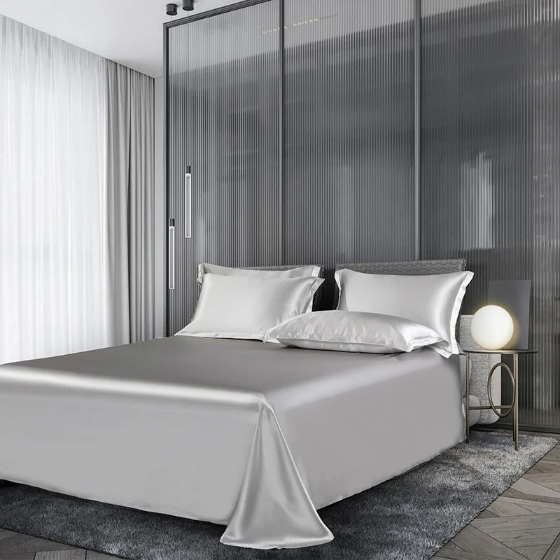 Royalis Mulberry Silk King Bedding – Cityscapes Silver