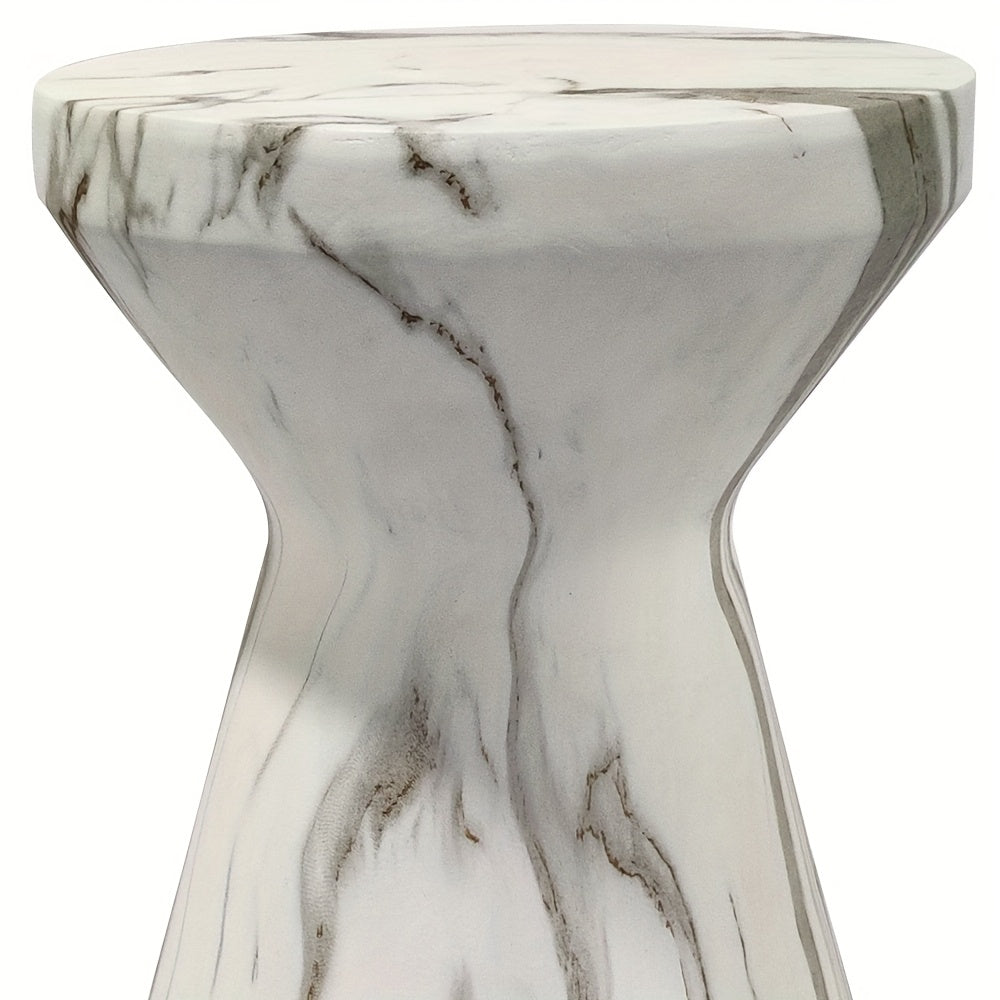 Carrara Marble Round Side Table – Compact Luxury Accent