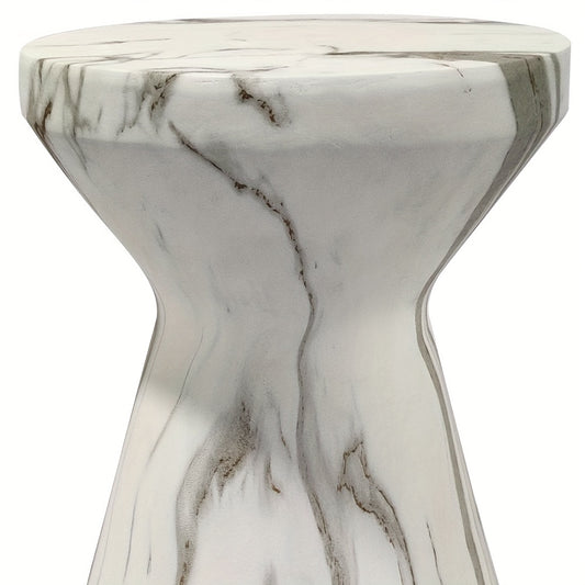 Carrara Marble Round Side Table – Compact Luxury Accent