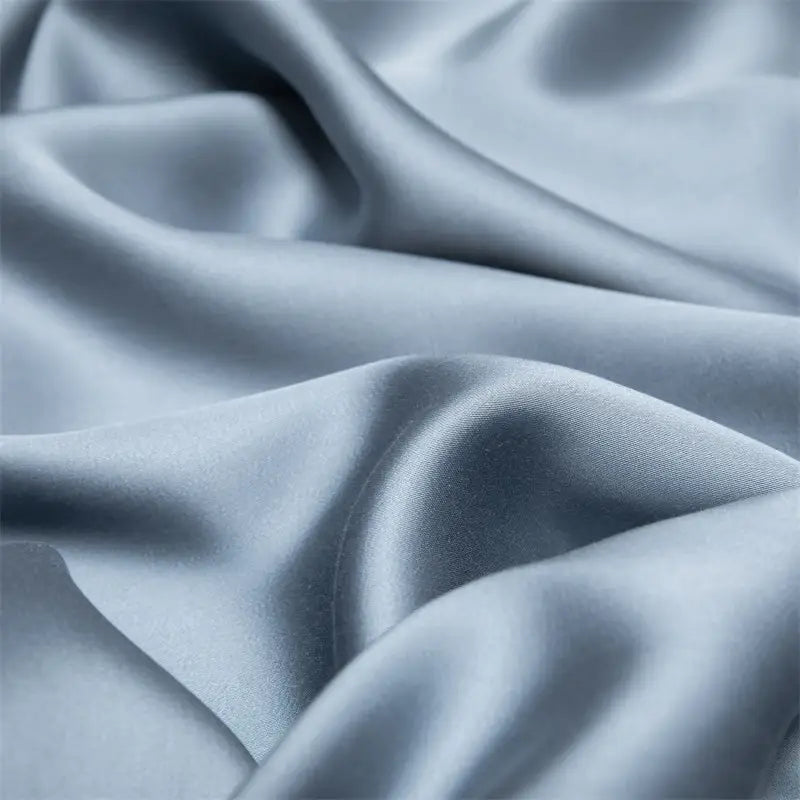 Azure Luxury Satin Queen Bedding – Metallic Glow 4pc